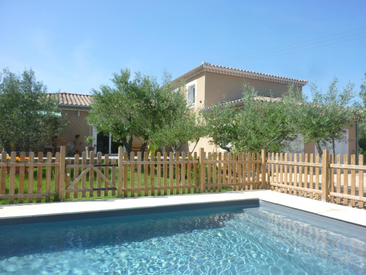 Le Mas De Tiomka Saint-Maximin  Exterior photo